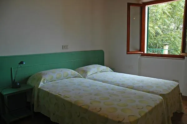 Residenza Le Sprizze 아파트 *